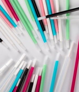 Disposable nylon lip brush  L56