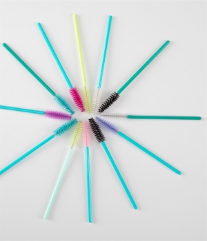 Disposable nylon mascara brush J06